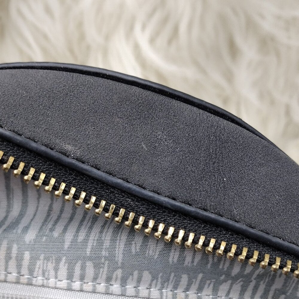 Round Black Embroidered Crossbody Bag – Boho Chic - Picture 5 of 11